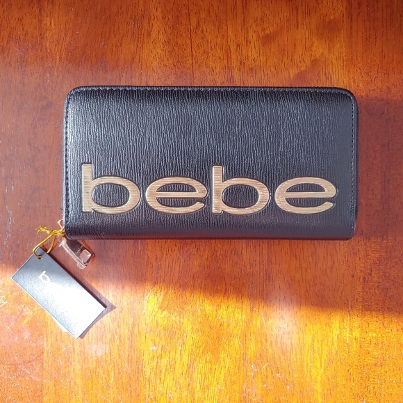 🍁NWT, Bebe Wallet, black and gold beautiful and cute wallet. 2 sides N z - Picture 5 of 14